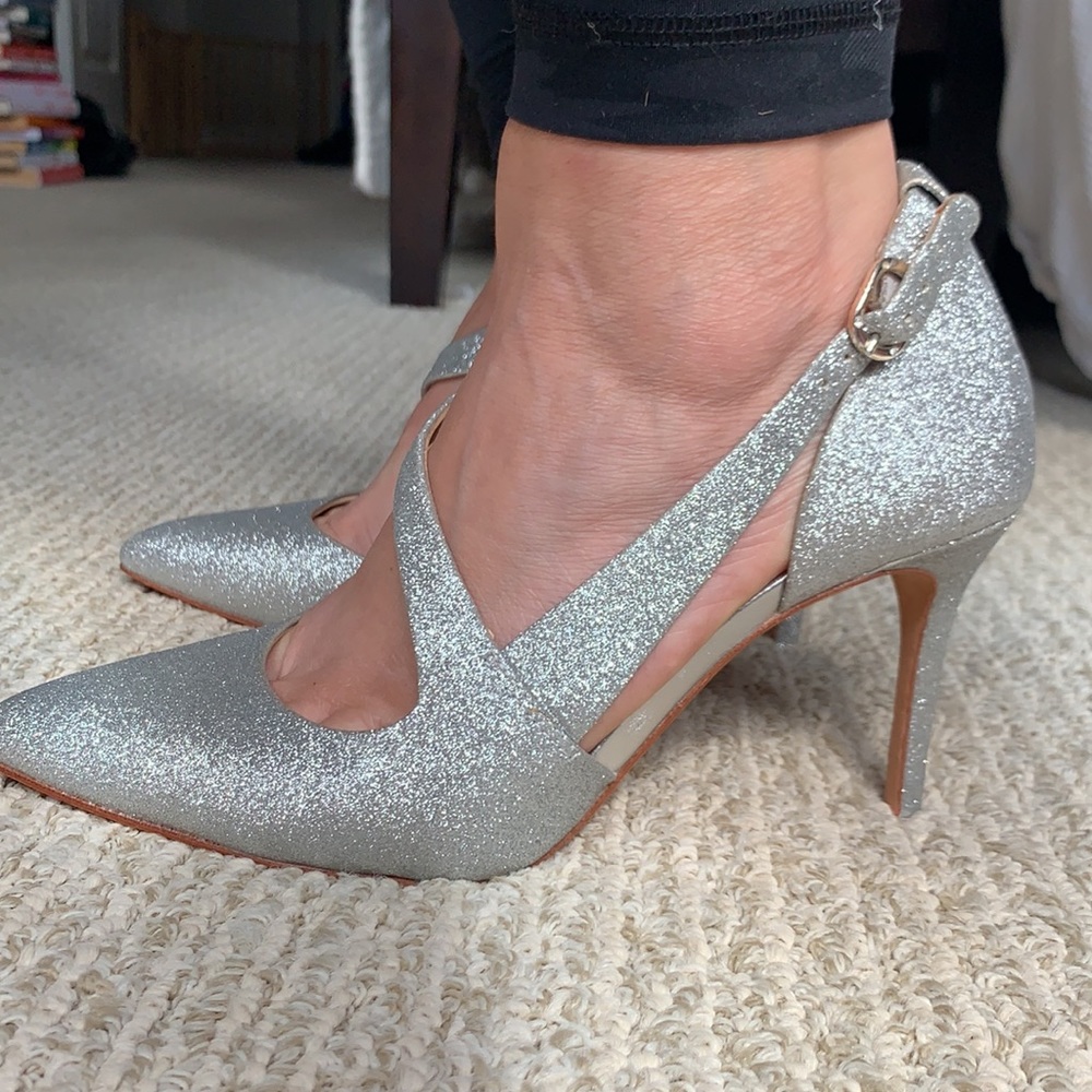 Vince camuto silver heels